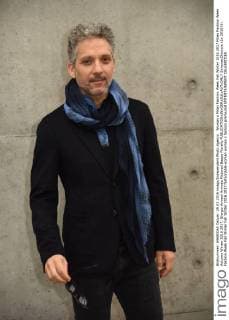 Woman s Milan Fashion Week Fall Winter 2016 2017 Milan Fashion Week Autumn Winter 2016 2017. Giorgio Armani Arrivals Pictured Beppe Fiorello  SimonaxChioccia