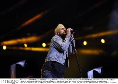 February 29, 2016 - Mexico - CIUDAD DE MEXICO.- Music Musica-Maroon 5.- La banda Maroon 5, liderada por Adam Levine descargo sus exitos y puso a bailar a sus fans mexicanos durante el concierto ofrecido la noche de este lunes 29 de febrero de 2016 en el Foro Sol.  - ZUMAu78_