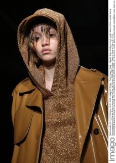 Paris Fashion Week - Wanda Nylon Modenschau A model takes to the catwalk during the presentation of Wanda Nylon s show as part of the Fall-Winter 2016-2017 Fashion Week in Paris on March 2, 2016.  PAR20160302106 MAYAxVIDON-WHITE