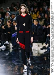 Paris Men s Fashion Week - Courreges Modenschau 205350 Marineau Starface 2016-03-02 Paris France Fashion week ready to wear AW 2016. Defile de mode pret a porter printemps ete 2016. Courrèges. Editorial use only  Copyright: xMarineaux STAR_205350_001