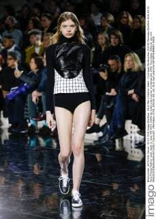 Paris Men s Fashion Week - Courreges Modenschau 205350 Marineau Starface 2016-03-02 Paris France Fashion week ready to wear AW 2016. Defile de mode pret a porter printemps ete 2016. Courrèges. Editorial use only  Copyright: xMarineaux STAR_205350_031