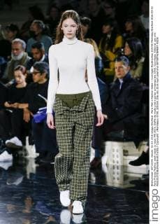 Paris Men s Fashion Week - Courreges Modenschau 205350 Marineau Starface 2016-03-02 Paris France Fashion week ready to wear AW 2016. Defile de mode pret a porter printemps ete 2016. Courrèges. Editorial use only  Copyright: xMarineaux STAR_205350_036