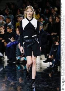 Paris Men s Fashion Week - Courreges Modenschau 205350 Marineau Starface 2016-03-02 Paris France Fashion week ready to wear AW 2016. Defile de mode pret a porter printemps ete 2016. Courrèges. Editorial use only  Copyright: xMarineaux STAR_205350_051