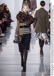 Paris Fashion Week - Maison Margiela Modenschau 205356 Marineau Starface 2016-03-02 Paris France Maison Margiela Fashion week ready to wear AW 2016. Defile de mode pret a porter printemps ete 2016. Maison Margiela. Editorial use only  Copyright: xMarineaux STAR_205356_023