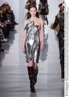 Paris Fashion Week - Maison Margiela Modenschau 205356 Marineau Starface 2016-03-02 Paris France Maison Margiela Fashion week ready to wear AW 2016. Defile de mode pret a porter printemps ete 2016. Maison Margiela. Editorial use only  Copyright: xMarineaux STAR_205356_029