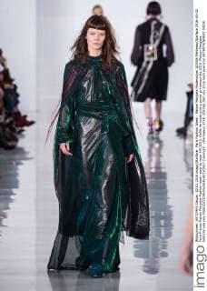 Paris Fashion Week - Maison Margiela Modenschau 205356 Marineau Starface 2016-03-02 Paris France Maison Margiela Fashion week ready to wear AW 2016. Defile de mode pret a porter printemps ete 2016. Maison Margiela. Editorial use only  Copyright: xMarineaux STAR_205356_042