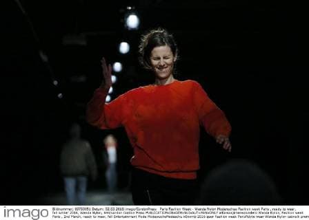 Paris Fashion Week - Wanda Nylon Modenschau Fashion week Paris , ready to wear, fall winter 2016, Wanda Nylon, 644 cordon Cordon Press  alfonsoxjimenezxvalero Wanda Nylon, Fashion week Paris , 2nd March, ready to wear, fall