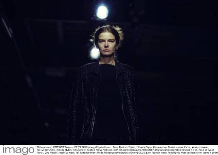 Paris Fashion Week - Wanda Nylon Modenschau Fashion week Paris , ready to wear, fall winter 2016, Wanda Nylon, 644 cordon Cordon Press  alfonsoxjimenezxvalero Wanda Nylon, Fashion week Paris , 2nd March, ready to wear, fall
