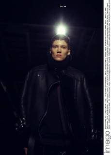 Paris Fashion Week - Wanda Nylon Modenschau Fashion week Paris , ready to wear, fall winter 2016, Wanda Nylon, 644 cordon Cordon Press  alfonsoxjimenezxvalero Wanda Nylon, Fashion week Paris , 2nd March, ready to wear, fall