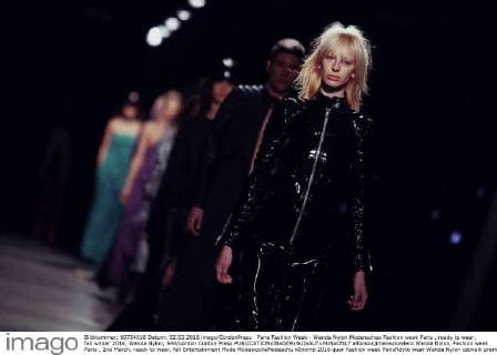Paris Fashion Week - Wanda Nylon Modenschau Fashion week Paris , ready to wear, fall winter 2016, Wanda Nylon, 644 cordon Cordon Press  alfonsoxjimenezxvalero Wanda Nylon, Fashion week Paris , 2nd March, ready to wear, fall