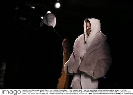 Paris Fashion Week - Wanda Nylon Modenschau Fashion week Paris , ready to wear, fall winter 2016, Wanda Nylon, 644 cordon Cordon Press  alfonsoxjimenezxvalero Wanda Nylon, Fashion week Paris , 2nd March, ready to wear, fall