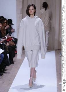 Paris Fashion Week - ih nom uh nit Modenschau Fashion week Paris , ready to wear, fall winter 2016, Ih Nom Uh Nit,644 cordon Cordon Press  alfonsoxjimenezxvalero Ih Nom Uh Nit, Fashion week Paris , 2nd March, ready to wear, fa