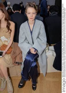 Paris Fashion Week - Promis besuchen Chloe Modenschau 205387 Serge Arnal Starface 2016-03-03 Paris France Fashion week ready to wear AW 2016. Defile de mode pret a porter automne hiver 2016. Chloe. People. Rouxel, Diane  Copyright: xSergexArnalx xStarfacex STAR_205387_007