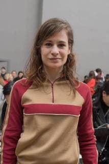 Paris Fashion Week - Promis besuchen Chloe Modenschau 205387 Serge Arnal Starface 2016-03-03 Paris France Fashion week ready to wear AW 2016. Defile de mode pret a porter automne hiver 2016. Chloe. People. Letissier, Heloise ( Christine and the Queens )  Copyright: xSergexArnalx xStarfacex STAR_205387_016