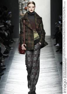 Mailand Fashion Week - Bottega Veneta Modenschau . Pics filed 03 03 2016. Milan, Italy. Bottega Veneta show at Milan Fashion Week Autumn Winter 2016.  xi-Imagesx IIM-12097-0017