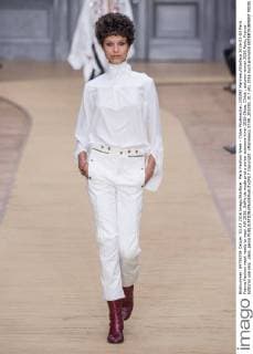 Paris Fashion Week - Chloe Modenschau 205392 Marineau Starface 2016-03-03 Paris France Fashion week ready to wear AW 2016. Defile de mode pret a porter automne hiver 2016.Chloe. Chloé , autumn-winter 2016 Paris, France Editorial use only _sans_perso  Copyright: xMarineaux STAR_205392_017