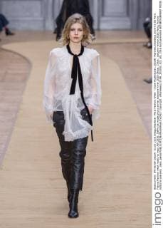 Paris Fashion Week - Chloe Modenschau 205392 Marineau Starface 2016-03-03 Paris France Fashion week ready to wear AW 2016. Defile de mode pret a porter automne hiver 2016.Chloe. Chloé , autumn-winter 2016 Paris, France Editorial use only _sans_perso  Copyright: xMarineaux STAR_205392_021