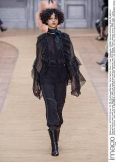 Paris Fashion Week - Chloe Modenschau 205392 Marineau Starface 2016-03-03 Paris France Fashion week ready to wear AW 2016. Defile de mode pret a porter automne hiver 2016.Chloe. Chloé , autumn-winter 2016 Paris, France Editorial use only _sans_perso  Copyright: xMarineaux STAR_205392_022
