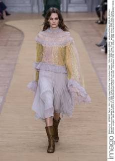 Paris Fashion Week - Chloe Modenschau 205392 Marineau Starface 2016-03-03 Paris France Fashion week ready to wear AW 2016. Defile de mode pret a porter automne hiver 2016.Chloe. Chloé , autumn-winter 2016 Paris, France Editorial use only _sans_perso  Copyright: xMarineaux STAR_205392_028