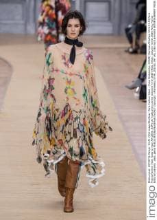 Paris Fashion Week - Chloe Modenschau 205392 Marineau Starface 2016-03-03 Paris France Fashion week ready to wear AW 2016. Defile de mode pret a porter automne hiver 2016.Chloe. Chloé , autumn-winter 2016 Paris, France Editorial use only _sans_perso  Copyright: xMarineaux STAR_205392_047