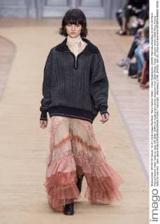 Paris Fashion Week - Chloe Modenschau 205392 Marineau Starface 2016-03-03 Paris France Fashion week ready to wear AW 2016. Defile de mode pret a porter automne hiver 2016.Chloe. Chloé , autumn-winter 2016 Paris, France Editorial use only _sans_perso  Copyright: xMarineaux STAR_205392_050