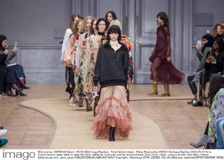 Paris Fashion Week - Chloe Modenschau 205392 Marineau Starface 2016-03-03 Paris France Fashion week ready to wear AW 2016. Defile de mode pret a porter automne hiver 2016.Chloe. Chloé , autumn-winter 2016 Paris, France Editorial use only _sans_perso  Copyright: xMarineaux STAR_205392_051