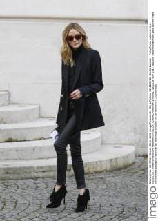 Olivia Palermo CELEBRITES : Defile Balmain - Pret a Porter Automne Hiver - 03 03 2016 GwendolineLeGoff Panoramic 