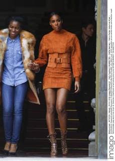 Kelly Rowland CELEBRITES : Defile Balmain - Pret a Porter Automne Hiver - 03 03 2016 GwendolineLeGoff Panoramic 