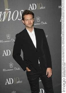 X PREMIOS AD CELEBRITIES ATTENDING AN EVENT AD MAGACINE IN MADRID PETER VIVES 482 CORDON PRESS PHOTO BY PACO SUAREZ ABAD Cordon Press  PACOxSUAREZxABAD