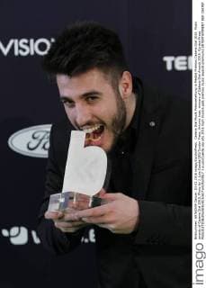 Cadena Dial Musik Preisverleihung in Madrid Premios Cadena Dial 2015. Music awards of Cadena Dial 2015. Photo by J. Luis Cuesta 261 Cordon Press. Antonio Jose, winners of Cadena Dial Awards 2015. Cordon Press  J.xLuisxCuesta