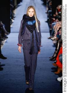 205422 Marineau Starface 2016-03-03 Paris France Fashion week ready to wear AW 2016. Defile de mode pret a porter automne hiver 2016. Alexis Mabille. Alexis Mabille , autumn-winter 2016 Paris, France Editorial use only _sans_perso  Copyright: xMarineaux STAR_205422_008
