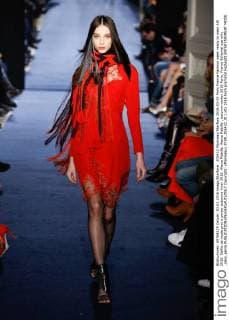 205422 Marineau Starface 2016-03-03 Paris France Fashion week ready to wear AW 2016. Defile de mode pret a porter automne hiver 2016. Alexis Mabille. Alexis Mabille , autumn-winter 2016 Paris, France Editorial use only _sans_perso  Copyright: xMarineaux STAR_205422_011