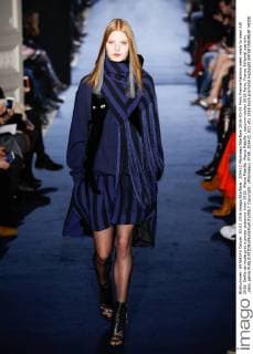 205422 Marineau Starface 2016-03-03 Paris France Fashion week ready to wear AW 2016. Defile de mode pret a porter automne hiver 2016. Alexis Mabille. Alexis Mabille , autumn-winter 2016 Paris, France Editorial use only _sans_perso  Copyright: xMarineaux STAR_205422_022