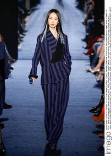 205422 Marineau Starface 2016-03-03 Paris France Fashion week ready to wear AW 2016. Defile de mode pret a porter automne hiver 2016. Alexis Mabille. Alexis Mabille , autumn-winter 2016 Paris, France Editorial use only _sans_perso  Copyright: xMarineaux STAR_205422_023