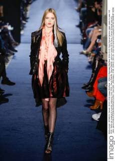 205422 Marineau Starface 2016-03-03 Paris France Fashion week ready to wear AW 2016. Defile de mode pret a porter automne hiver 2016. Alexis Mabille. Alexis Mabille , autumn-winter 2016 Paris, France Editorial use only _sans_perso  Copyright: xMarineaux STAR_205422_034