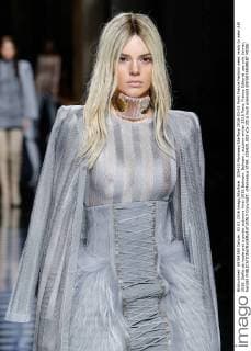 205420 Marineau Starface 2016-03-03 Paris France Fashion week ready to wear AW 2016. Defile de mode pret a porter automne hiver 2016.Balmain. Balmain , autumn-winter 2016 Paris, France Editorial use only Jenner, Kendall  Copyright: xMarineaux STAR_205420_003
