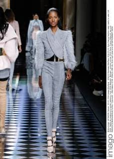 205420 Marineau Starface 2016-03-03 Paris France Fashion week ready to wear AW 2016. Defile de mode pret a porter automne hiver 2016.Balmain. Balmain , autumn-winter 2016 Paris, France Editorial use only  Copyright: xMarineaux STAR_205420_009