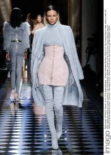 205420 Marineau Starface 2016-03-03 Paris France Fashion week ready to wear AW 2016. Defile de mode pret a porter automne hiver 2016.Balmain. Balmain , autumn-winter 2016 Paris, France Editorial use only  Copyright: xMarineaux STAR_205420_010