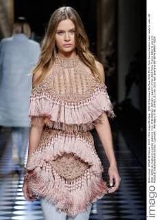 205420 Marineau Starface 2016-03-03 Paris France Fashion week ready to wear AW 2016. Defile de mode pret a porter automne hiver 2016.Balmain. Balmain , autumn-winter 2016 Paris, France Editorial use only  Copyright: xMarineaux STAR_205420_012