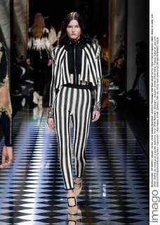 205420 Marineau Starface 2016-03-03 Paris France Fashion week ready to wear AW 2016. Defile de mode pret a porter automne hiver 2016.Balmain. Balmain , autumn-winter 2016 Paris, France Editorial use only  Copyright: xMarineaux STAR_205420_064