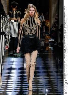 205420 Marineau Starface 2016-03-03 Paris France Fashion week ready to wear AW 2016. Defile de mode pret a porter automne hiver 2016.Balmain. Balmain , autumn-winter 2016 Paris, France Editorial use only  Copyright: xMarineaux STAR_205420_065