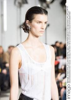 205427 Marineau Starface 2016-03-03 Paris France Fashion week ready to wear AW 2016. Defile de mode pret a porter automne hiver 2016. Paco Rabanne , autumn-winter 2016 Paris, France Editorial use only _sans_perso  Copyright: xMarineaux STAR_205427_002