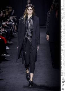 205428 Marineau Starface 2016-03-03 Paris France Fashion week ready to wear AW 2016. Defile de mode pret a porter automne hiver 2016. Ann Demeulemeester. Ann Demeulemeester, autumn-winter 2016 Paris, France Editorial use only _sans_perso  Copyright: xMarineaux STAR_205428_006
