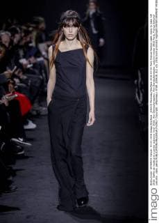 205428 Marineau Starface 2016-03-03 Paris France Fashion week ready to wear AW 2016. Defile de mode pret a porter automne hiver 2016. Ann Demeulemeester. Ann Demeulemeester, autumn-winter 2016 Paris, France Editorial use only _sans_perso  Copyright: xMarineaux STAR_205428_012
