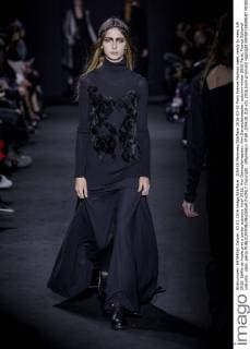205428 Marineau Starface 2016-03-03 Paris France Fashion week ready to wear AW 2016. Defile de mode pret a porter automne hiver 2016. Ann Demeulemeester. Ann Demeulemeester, autumn-winter 2016 Paris, France Editorial use only _sans_perso  Copyright: xMarineaux STAR_205428_018