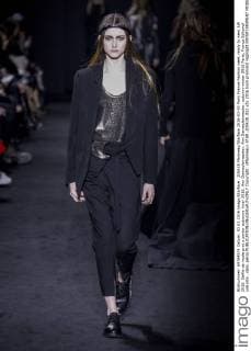 205428 Marineau Starface 2016-03-03 Paris France Fashion week ready to wear AW 2016. Defile de mode pret a porter automne hiver 2016. Ann Demeulemeester. Ann Demeulemeester, autumn-winter 2016 Paris, France Editorial use only _sans_perso  Copyright: xMarineaux STAR_205428_022
