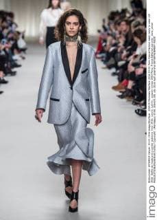 205429 Marineau Starface 2016-03-03 Paris France Fashion week ready to wear AW 2016. Defile de mode pret a porter automne hiver 2016. Lanvin. Lanvin , autumn-winter 2016 Paris, France Editorial use only _sans_perso  Copyright: xMarineaux STAR_205429_001