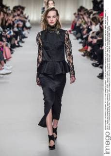 205429 Marineau Starface 2016-03-03 Paris France Fashion week ready to wear AW 2016. Defile de mode pret a porter automne hiver 2016. Lanvin. Lanvin , autumn-winter 2016 Paris, France Editorial use only _sans_perso  Copyright: xMarineaux STAR_205429_006