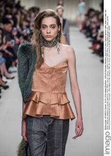 205429 Marineau Starface 2016-03-03 Paris France Fashion week ready to wear AW 2016. Defile de mode pret a porter automne hiver 2016. Lanvin. Lanvin , autumn-winter 2016 Paris, France Editorial use only _sans_perso  Copyright: xMarineaux STAR_205429_008