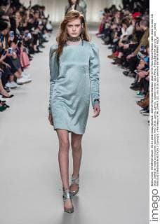 205429 Marineau Starface 2016-03-03 Paris France Fashion week ready to wear AW 2016. Defile de mode pret a porter automne hiver 2016. Lanvin. Lanvin , autumn-winter 2016 Paris, France Editorial use only _sans_perso  Copyright: xMarineaux STAR_205429_011